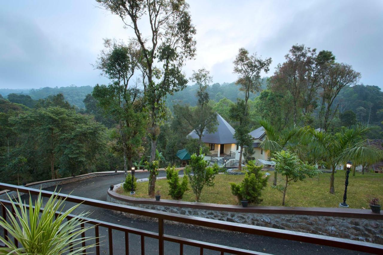 Hotel Spices Lap, Thekkady Esterno foto