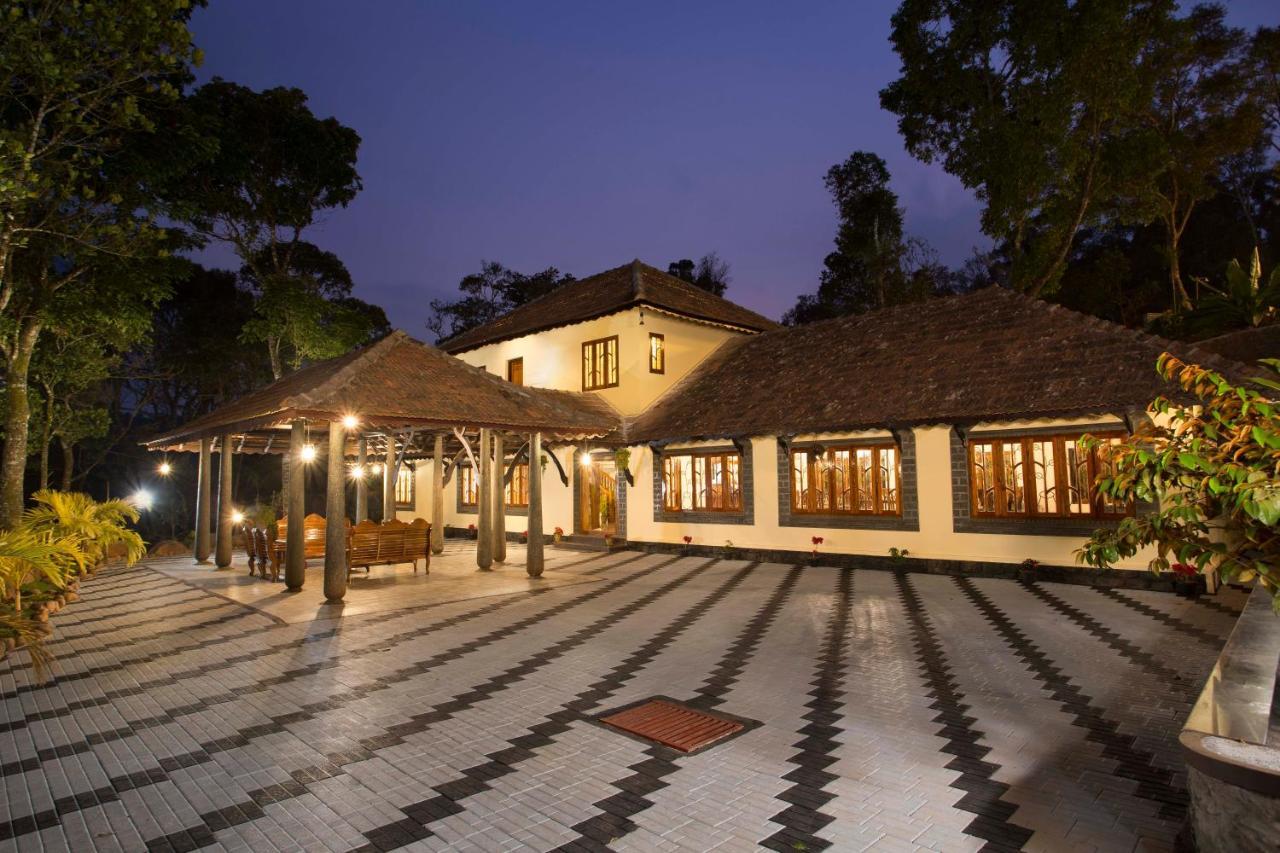 Hotel Spices Lap, Thekkady Esterno foto